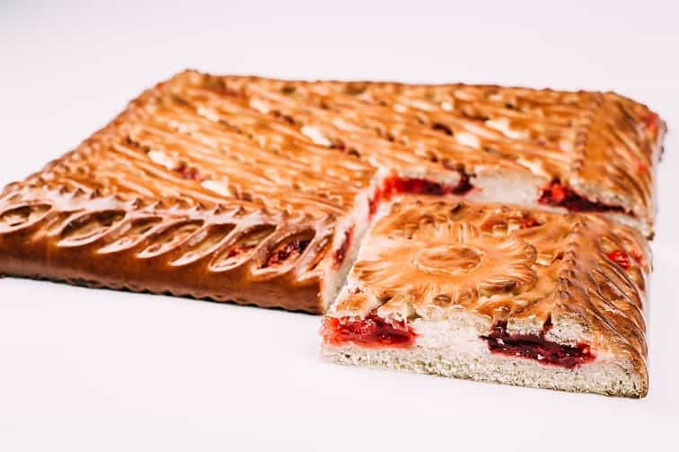 Пирог с брусникой и творогом на сайте edakdomu.ru